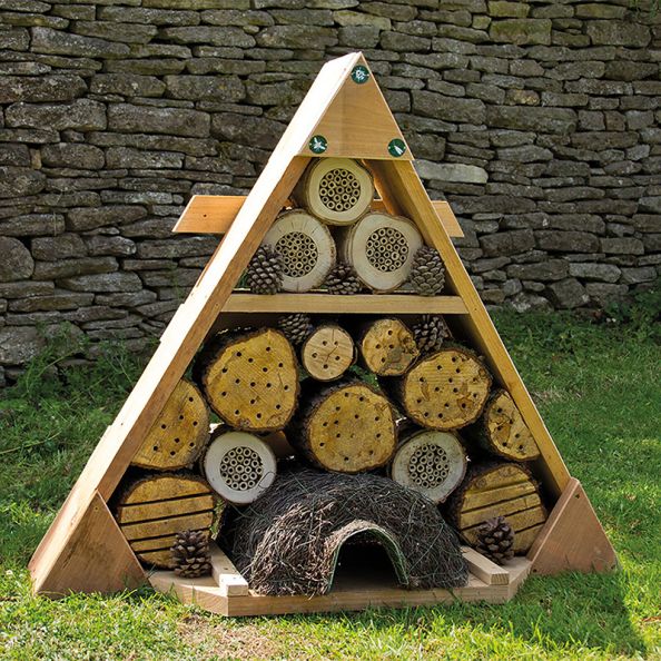 Outdoor Wooden Crittacabin | Creative Activity