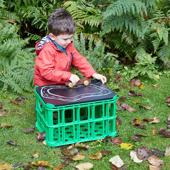 Creative Crate Mark Making & Messy Tops | Creative Activity