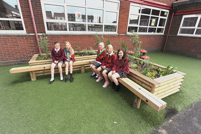 L Shaped Planter Creative Activity