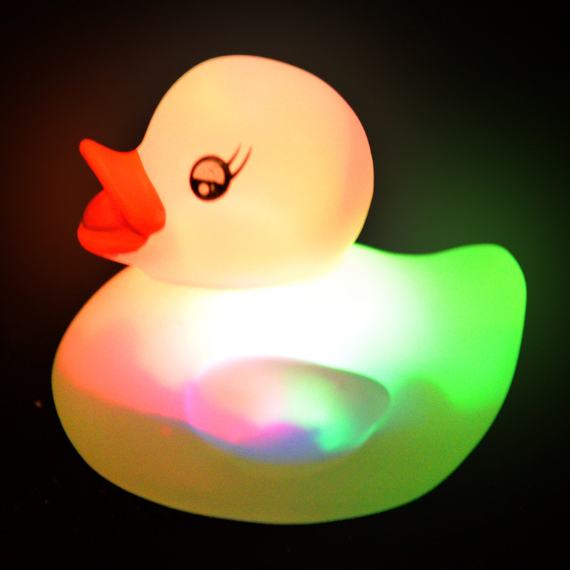 Flashing bath ducks new arrivals
